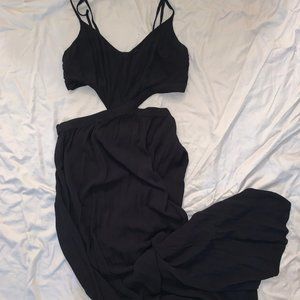 Arie floor length dress black